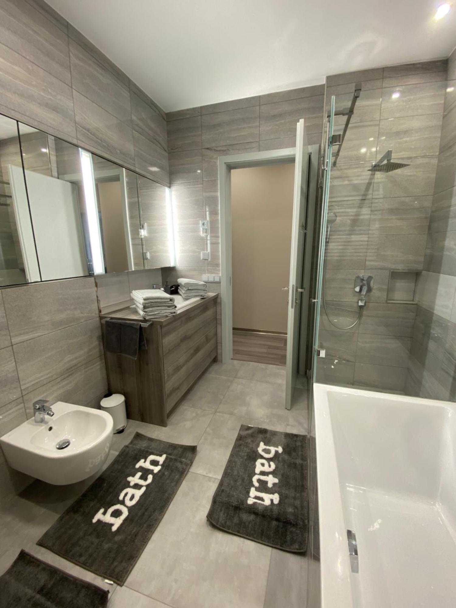 Апартаменты Modern Living In 2